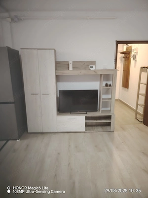 Ofer spre închiriere apartament in Astra - imagine 9
