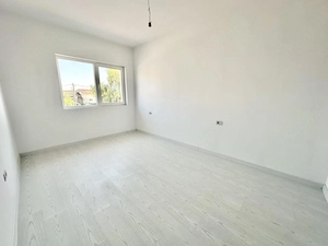 Duplex Modern in Mosnita Noua | 4 Camere, 3 Parcari, Zona Europa - imagine 13
