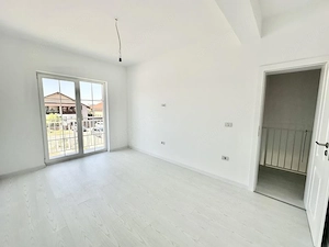Duplex Modern in Mosnita Noua | 4 Camere, 3 Parcari, Zona Europa - imagine 18