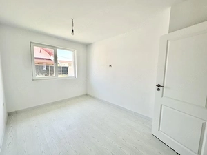 Duplex Modern in Mosnita Noua | 4 Camere, 3 Parcari, Zona Europa - imagine 7