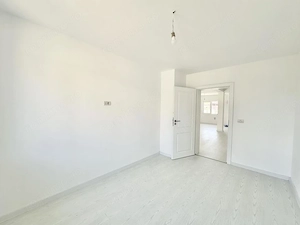 Duplex Modern in Mosnita Noua | 4 Camere, 3 Parcari, Zona Europa - imagine 8