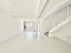 Duplex Modern in Mosnita Noua | 4 Camere, 3 Parcari, Zona Europa - imagine 6