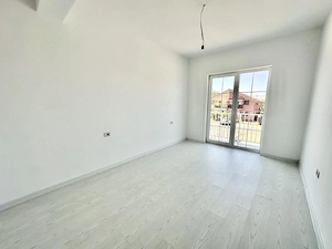 Duplex Modern in Mosnita Noua | 4 Camere, 3 Parcari, Zona Europa - imagine 17
