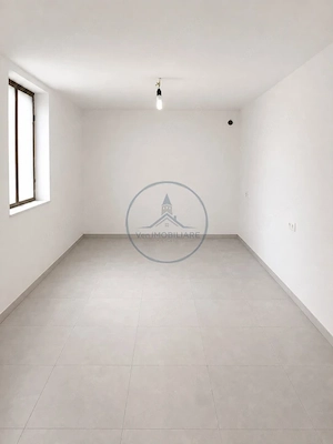  SPAȚIU COMERCIAL DE ÎNCHIRIAT – CENTRAL - imagine 3