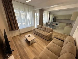 APARTAMENT DEOSEBIT