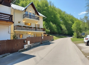 Casa de vanzare in regim turistic Busteni