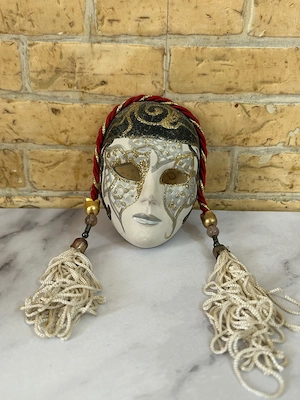 Mască venețiană decorativă tip Arlechin   achiziționată din Veneția