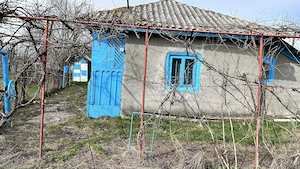 3 PROPIETATI SEPARATE (2 case bătrânești+1 teren)60 Km de Bucuresti  Draganesti-Vlasca-Sat Comoara  