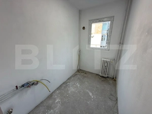 Apartament 4 camere, 62 mp, zona Malu Rosu - imagine 12