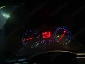 Vând golf 5 2.0tdi Automat - imagine 3