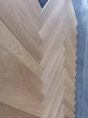 Parchet Stratificat din Stejar   Dușumea, Chevron & Herringbone