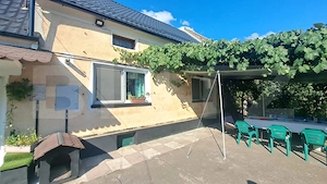 Casa de vanzarea, 145 mp, teren, 1350 mp, zona Halchiu - imagine 3