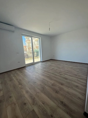 3 camere Giroc 140000 euro 