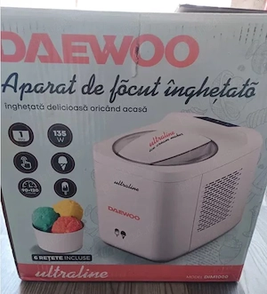 Aparat de facut inghetat Daewoo UltraLine, 135 W, cu compresor