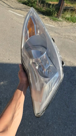 Faruri pereche facelift Ford focus mk2 - imagine 3