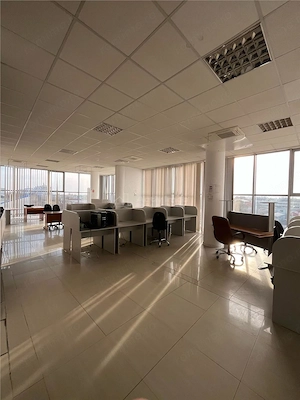 Spatiu Birouri Cosbuc 10 euro mp - imagine 7