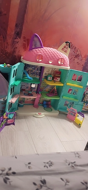 Set de joaca Gabby's Dollhouse - Casa Purrfect a lui Gabby