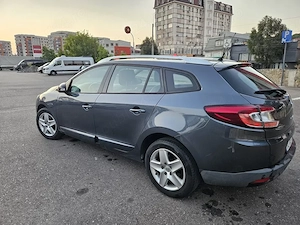 Renault Megane 3 Limite  1.5 dci  110 cp  Euro 6   Navigație   Automata - imagine 5