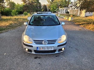 Volkswagen Golf 5 1.6 benzina  - imagine 4