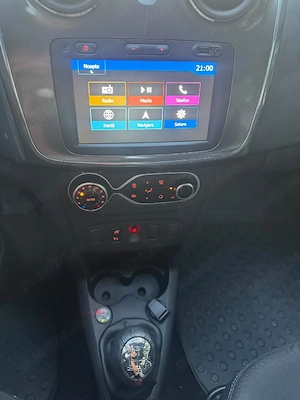 Sandero Stepway 2020 benzina gpl ușor avariată  - imagine 5