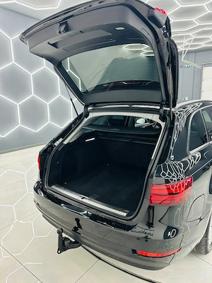 Audi A4 - imagine 20