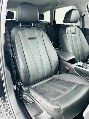 Audi A4 - imagine 15