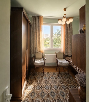 Apartament 3 camere, 56 mp utili + balcon închis, centrală proprie, etaj 3 4   zona Corvin, Hunedoar - imagine 4