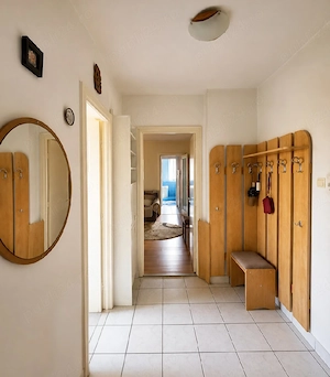 Apartament 3 camere, 56 mp utili + balcon închis, centrală proprie, etaj 3 4   zona Corvin, Hunedoar - imagine 7