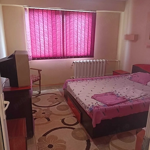 Vand apartament 3 camere Mangalia - imagine 5