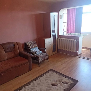 Vand apartament 3 camere Mangalia - imagine 2