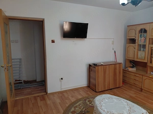 ⭐ OCAZIE în Micro 19! Apartament 2 Camere, Decomandat, Etaj 3/10 - imagine 14
