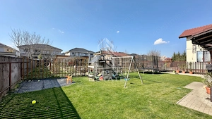 Casa individualade vanzare cu 4 camere, teren 816 mp, Dumbravita - imagine 3