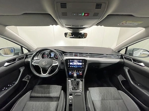 Volkswagen Passat - imagine 7