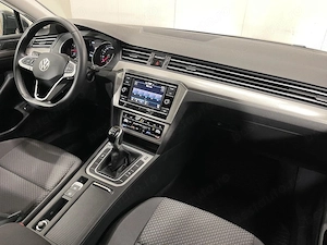 Volkswagen Passat - imagine 8