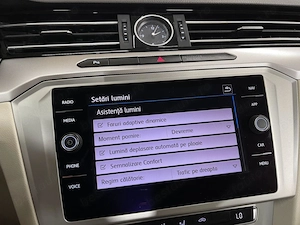 Volkswagen Passat - imagine 16