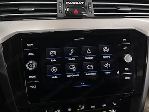 Volkswagen Passat - imagine 17