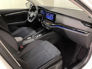 Skoda Octavia - imagine 11