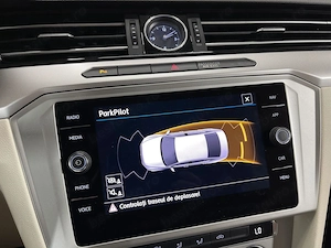 Volkswagen Passat - imagine 15