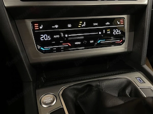 Volkswagen Passat - imagine 20