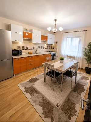 Casă P+1 Craiova   Str. Dobrogea | 4 dormitoare | 300 mp teren | Gata de locuit  Preț: 220.000   - imagine 3