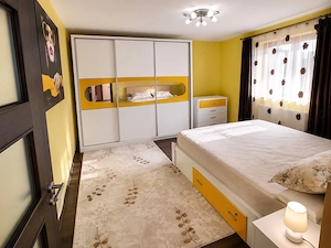 Casă P+1 Craiova   Str. Dobrogea | 4 dormitoare | 300 mp teren | Gata de locuit  Preț: 220.000   - imagine 2