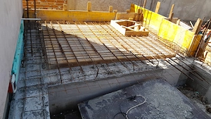 Angajez echipa muncitori constructii