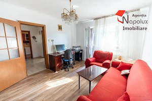   Apartament 3 Camere de Vanzare   Str. Grigore Alexandrescu   - imagine 3