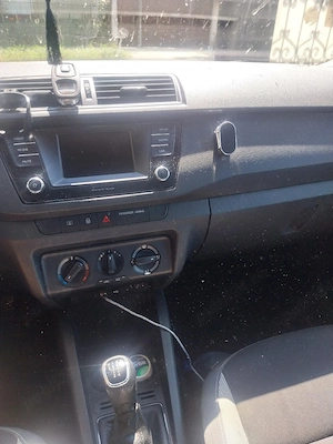 Vand Skoda Fabia ||| combi 2015 euro6 14tdi 90cai - imagine 10