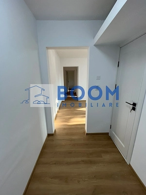 Apartament 3 camere | Zona Hermes | Geam la baie| Decomandat | - imagine 4