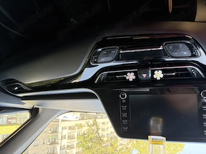 Vand Toyota C-HR hybrid - imagine 6