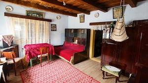 Casa traditionala din lemn renovabila cu teren 2295 mp Margau Cluj - imagine 3
