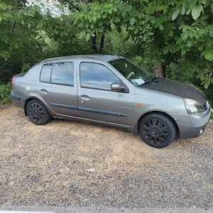 vând Renault Clio 1.5dci
