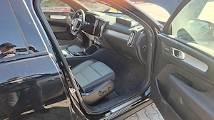 Volvo XC40 B3 Black Edition - imagine 6