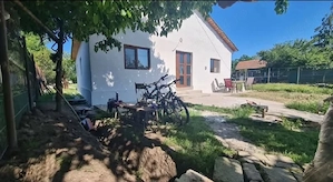 casă de vânzare în comuna cobadin.casa se poate vinde si in 2 rate mai multe detalii   - imagine 2